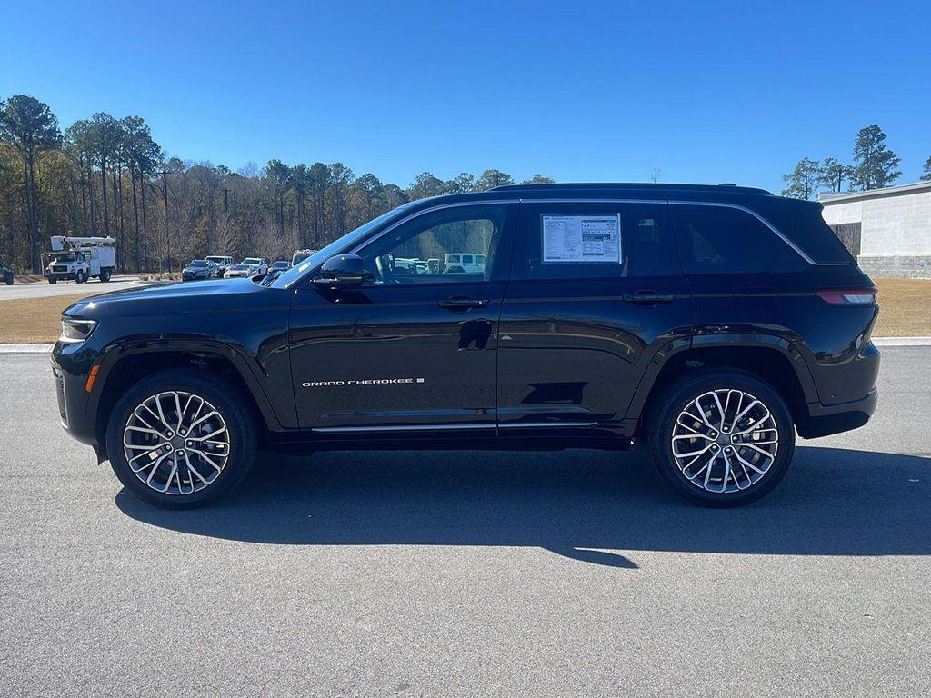 new 2026 Jeep Grand Cherokee car, priced at $62,310