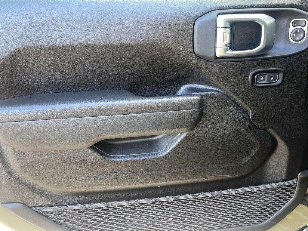 used 2025 Jeep Gladiator car, priced at $36,998