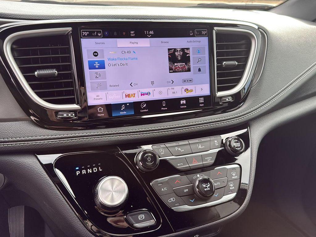 new 2026 Chrysler Pacifica car, priced at $43,160