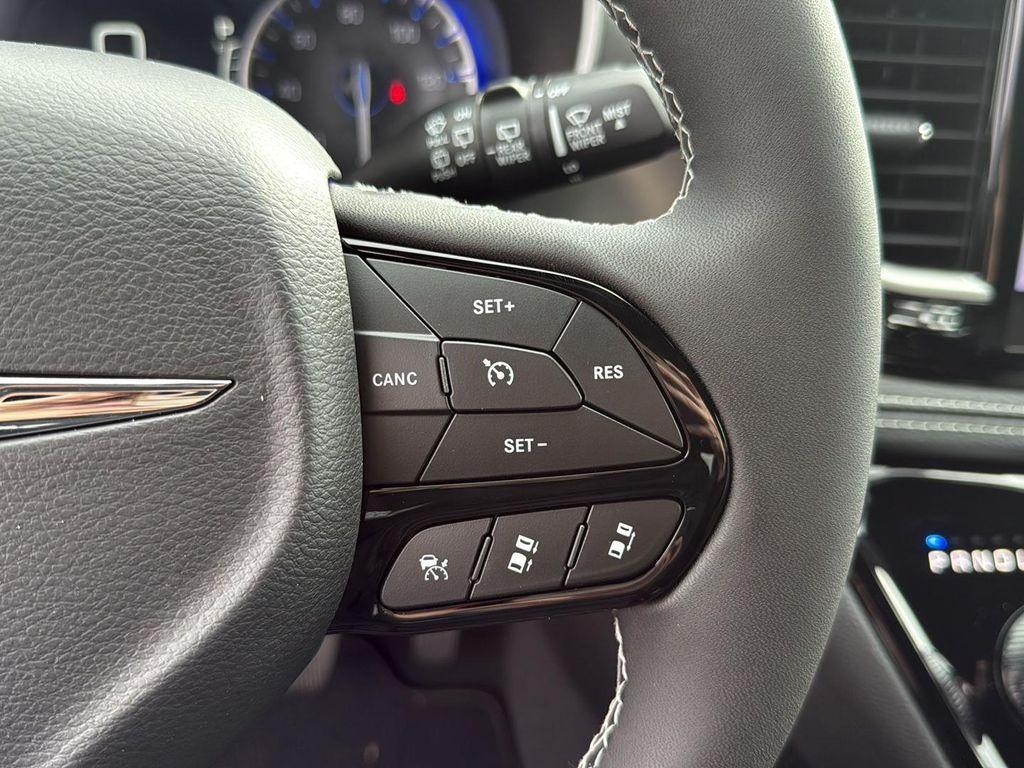 new 2026 Chrysler Pacifica car, priced at $43,160