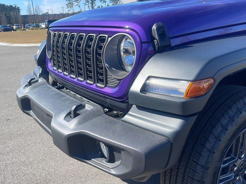 new 2026 Jeep Wrangler car, priced at $39,100