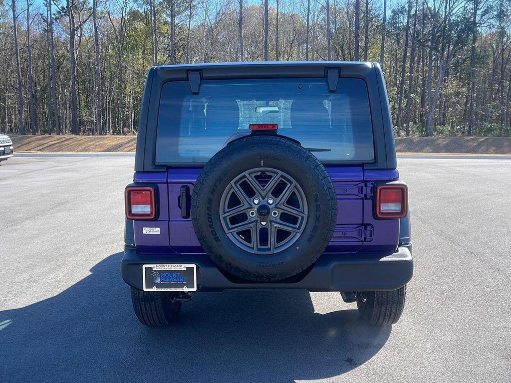 new 2026 Jeep Wrangler car, priced at $39,100