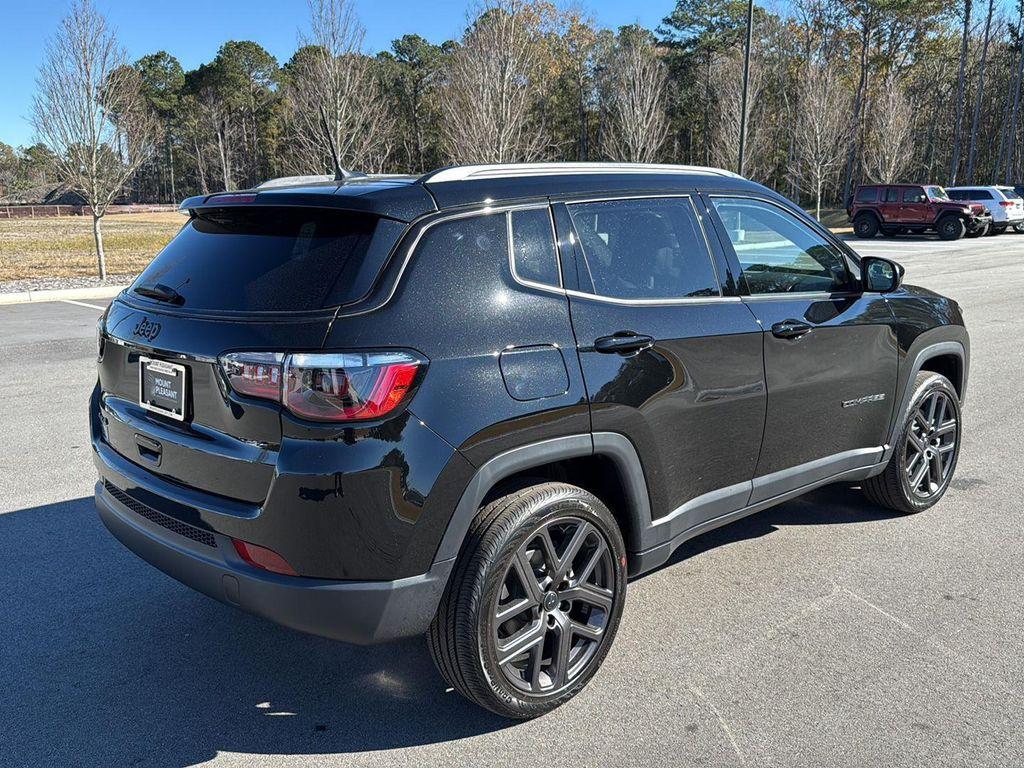 new 2026 Jeep Compass car, priced at $31,305
