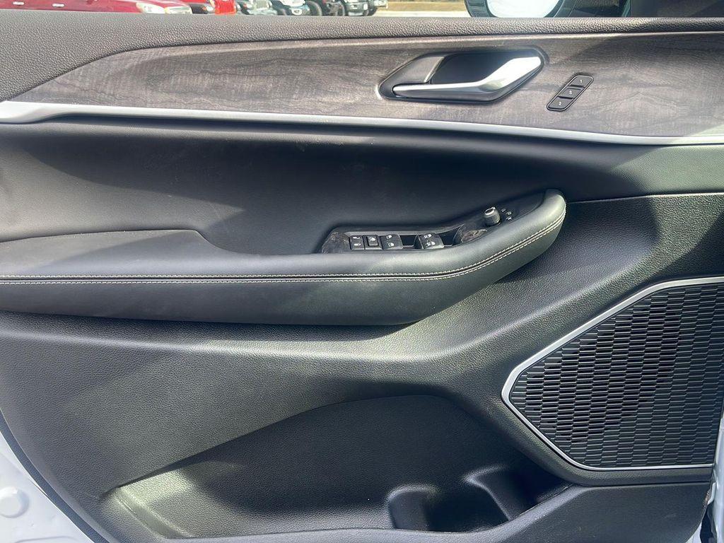 new 2026 Jeep Grand Cherokee car, priced at $48,135