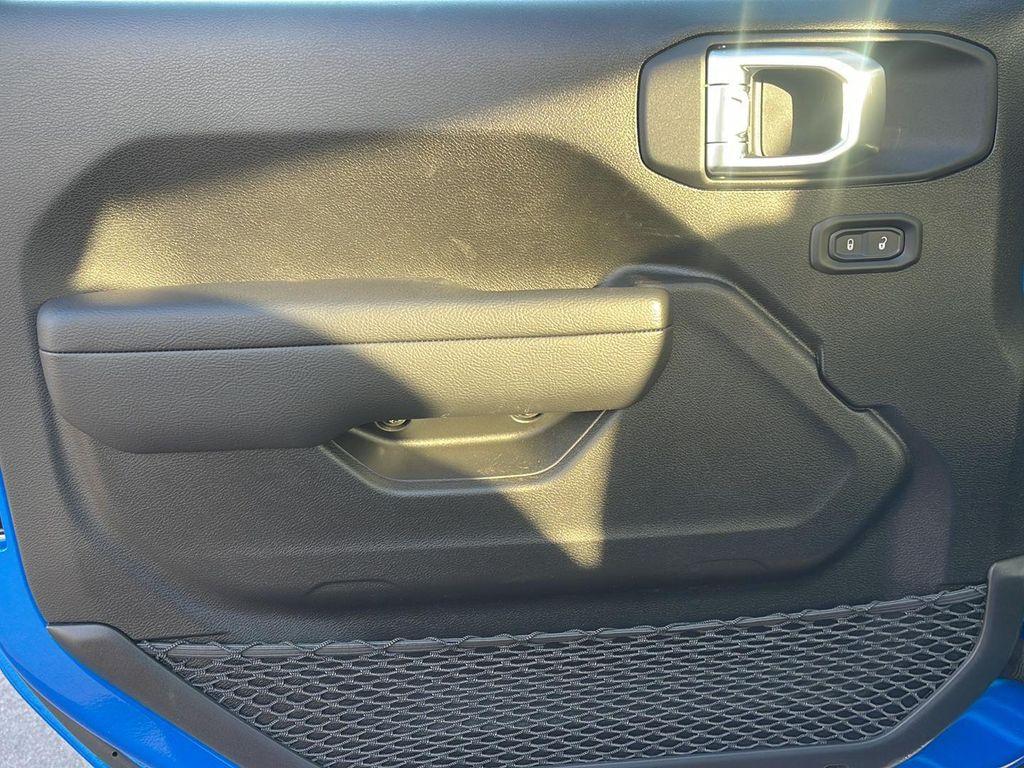 new 2026 Jeep Wrangler car, priced at $38,010