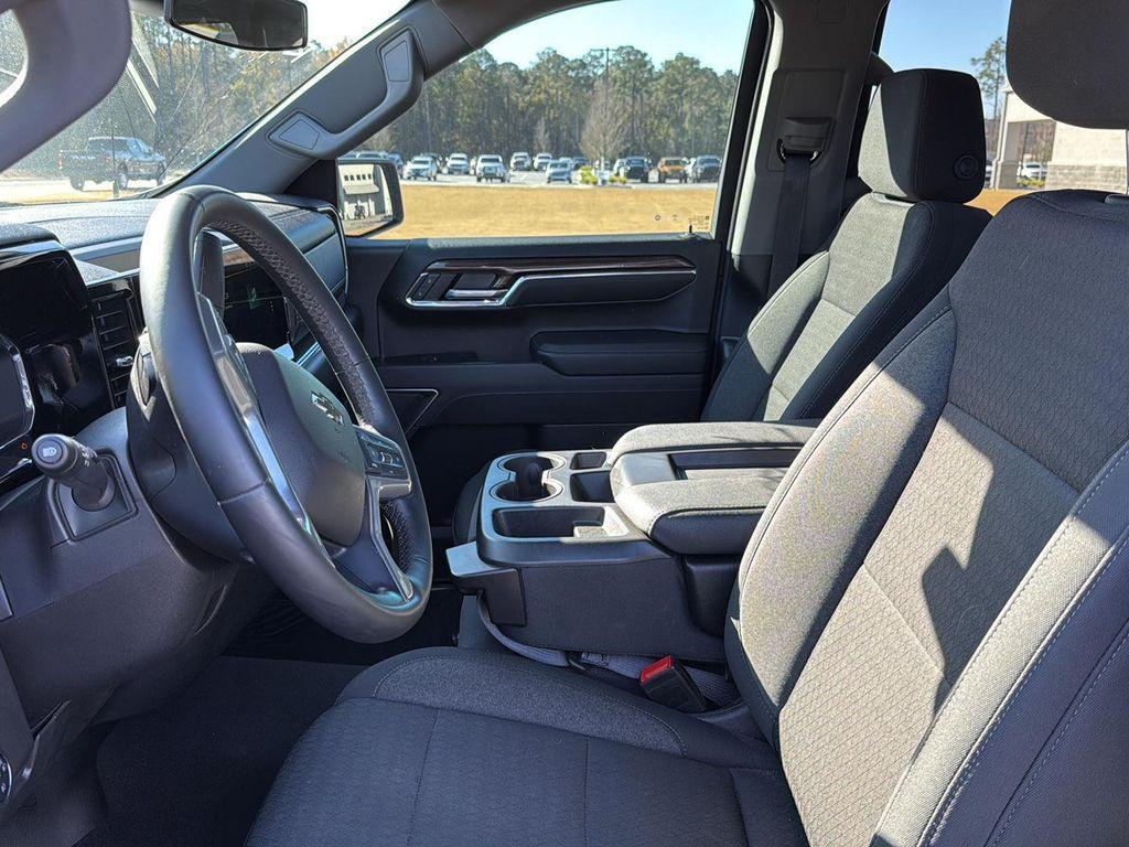 used 2024 Chevrolet Silverado 1500 car, priced at $44,898