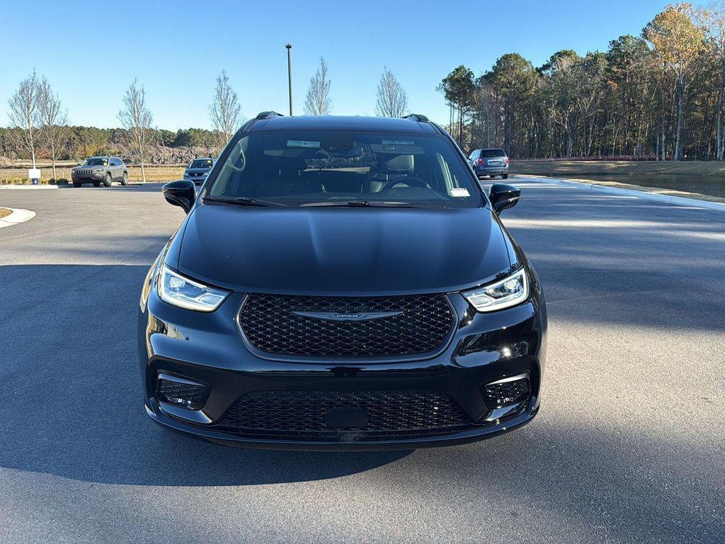 new 2026 Chrysler Pacifica car, priced at $46,155