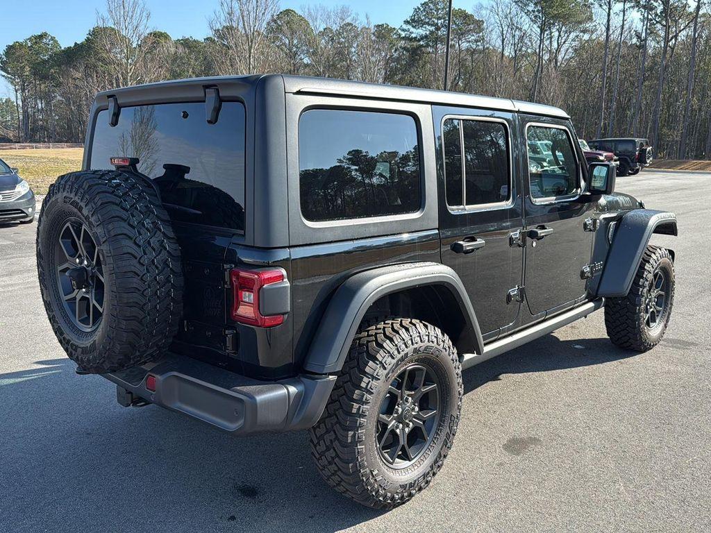 new 2025 Jeep Wrangler car, priced at $45,670