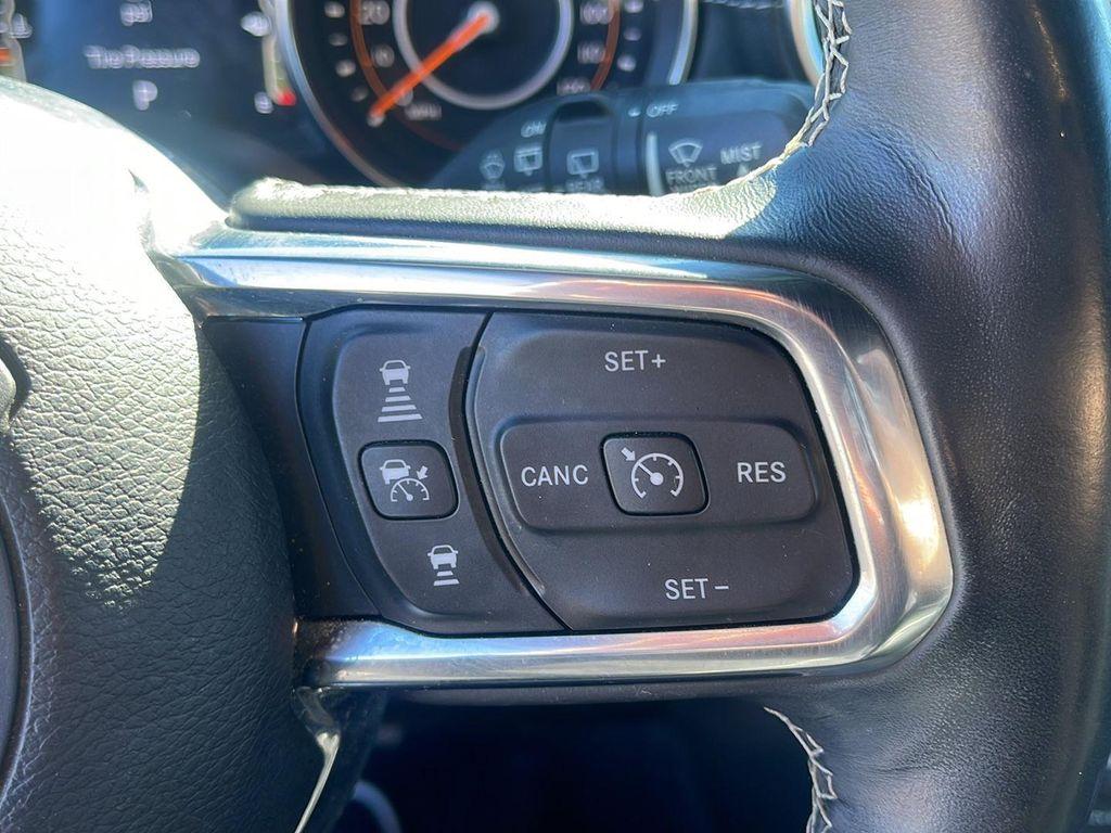 used 2019 Jeep Wrangler Unlimited car, priced at $27,338