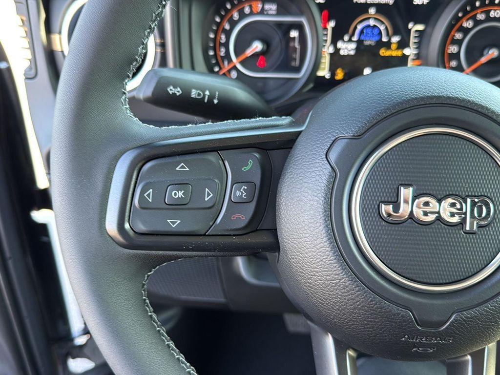 new 2026 Jeep Gladiator car, priced at $51,030