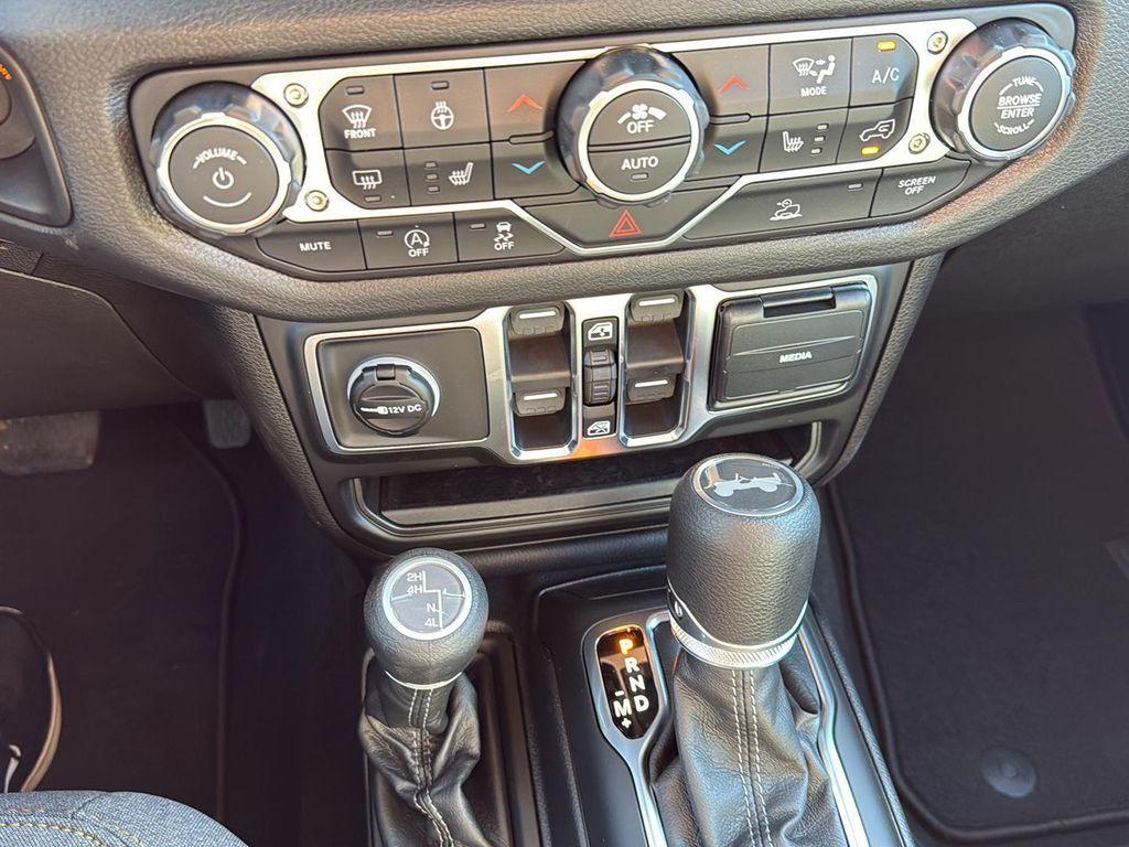 new 2026 Jeep Wrangler car, priced at $45,810