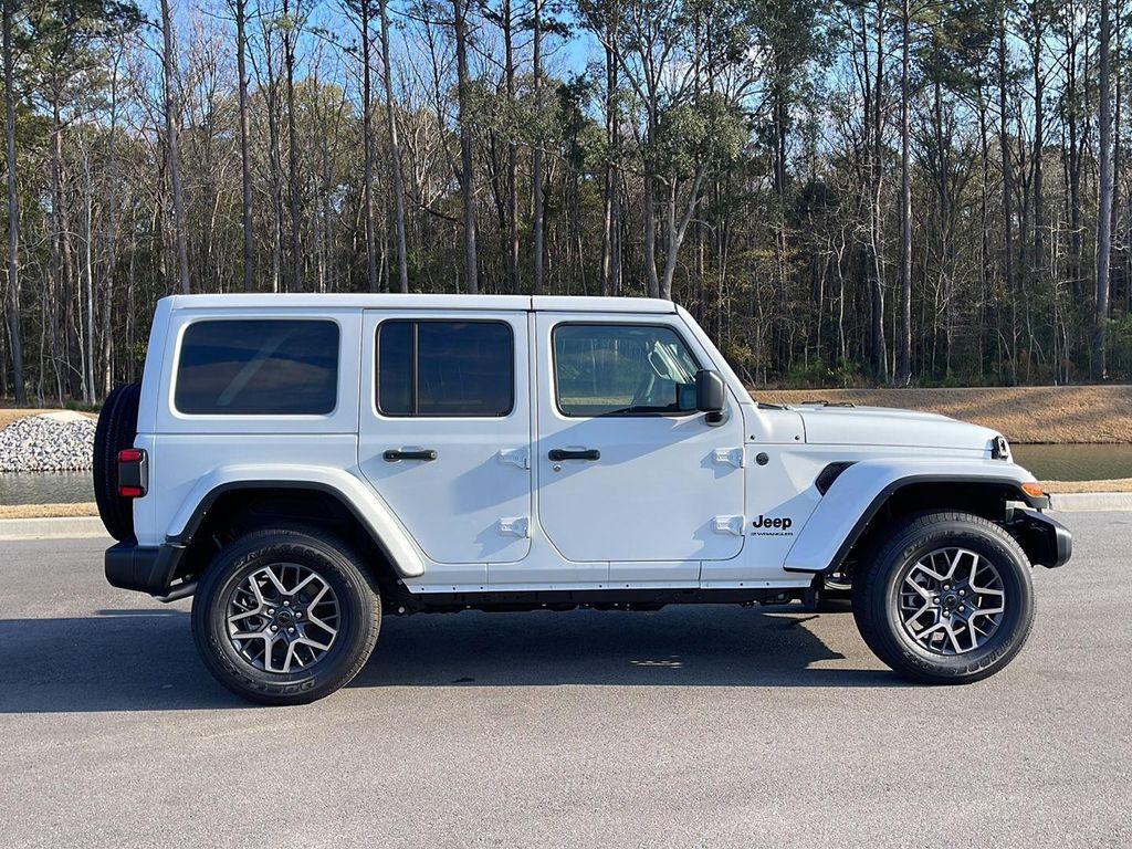 new 2025 Jeep Wrangler car, priced at $45,525
