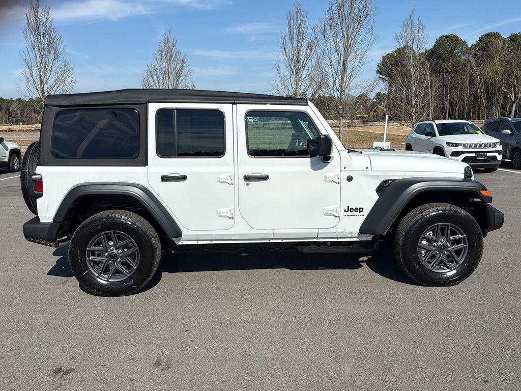new 2026 Jeep Wrangler car, priced at $41,220