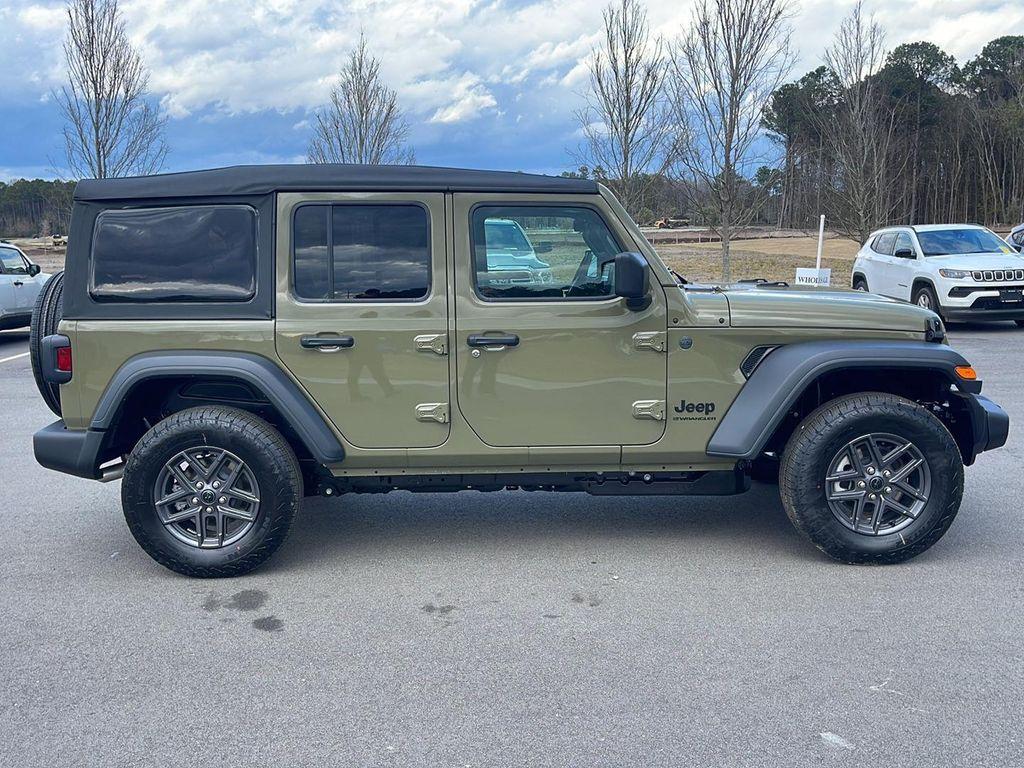 new 2026 Jeep Wrangler car, priced at $41,815