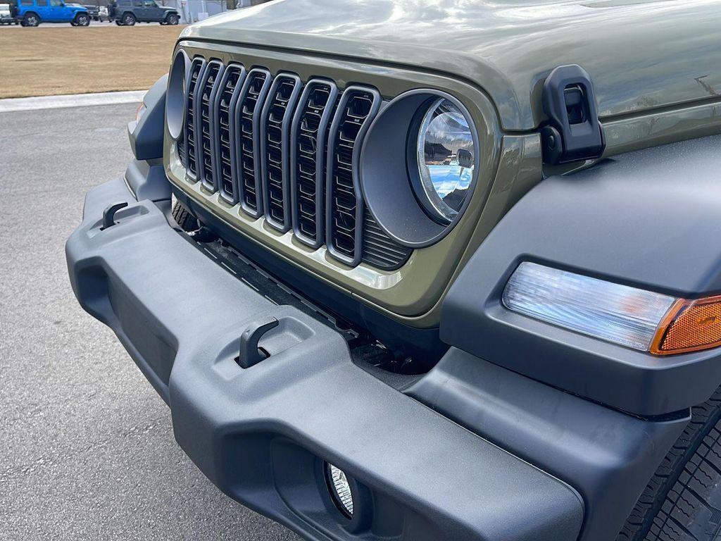 new 2026 Jeep Wrangler car, priced at $41,815