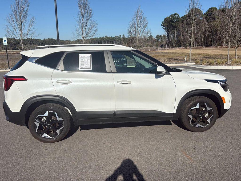 used 2025 Kia Seltos car, priced at $24,950
