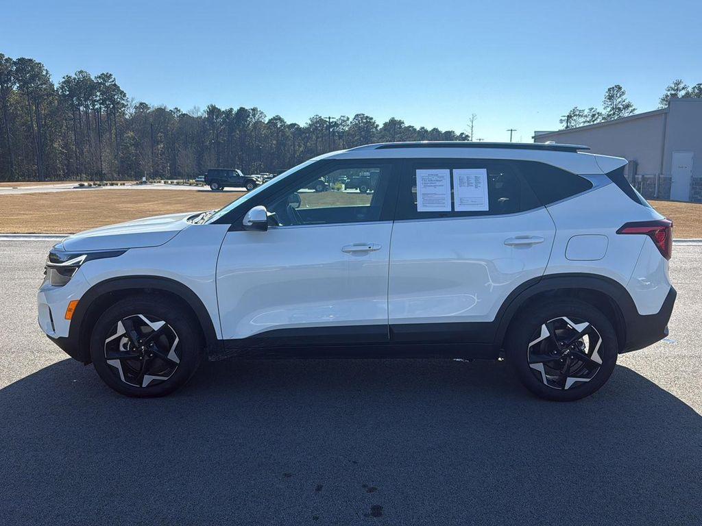 used 2025 Kia Seltos car, priced at $24,950