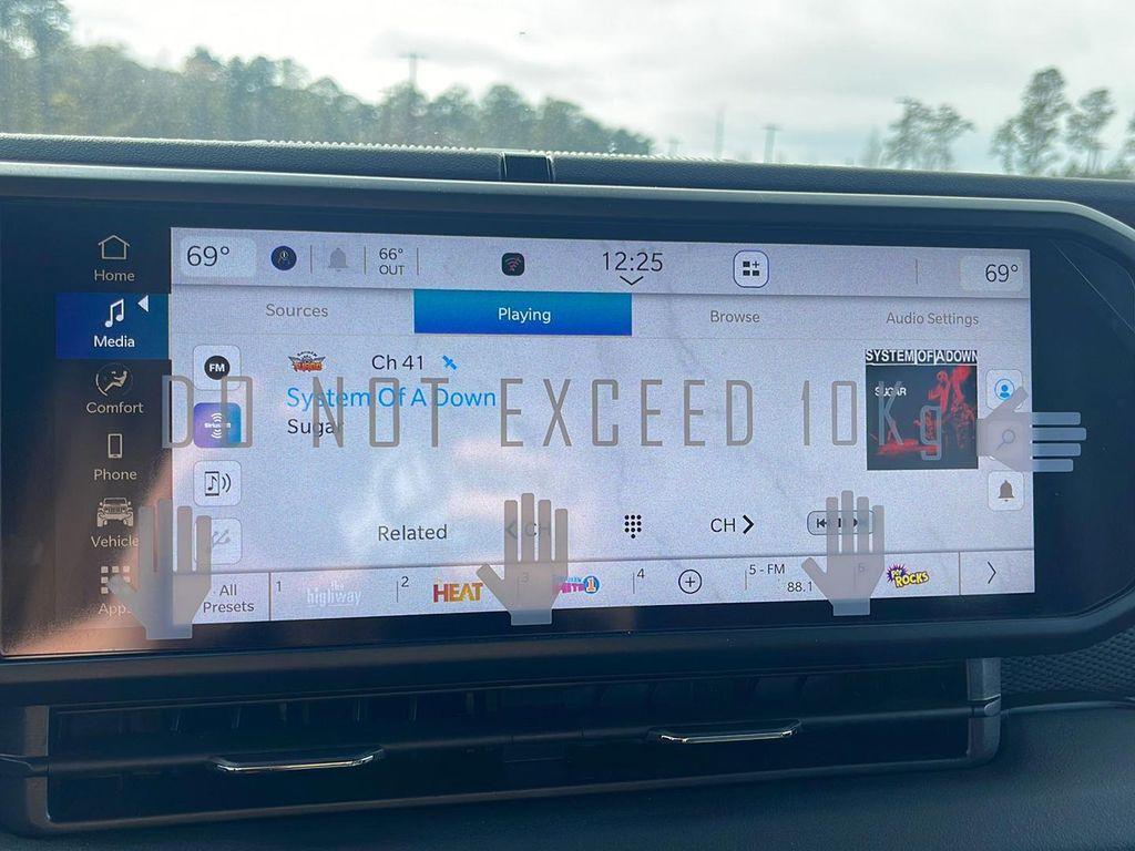 new 2025 Jeep Wrangler car, priced at $46,440