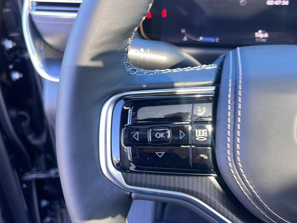 new 2026 Jeep Grand Wagoneer car, priced at $92,271