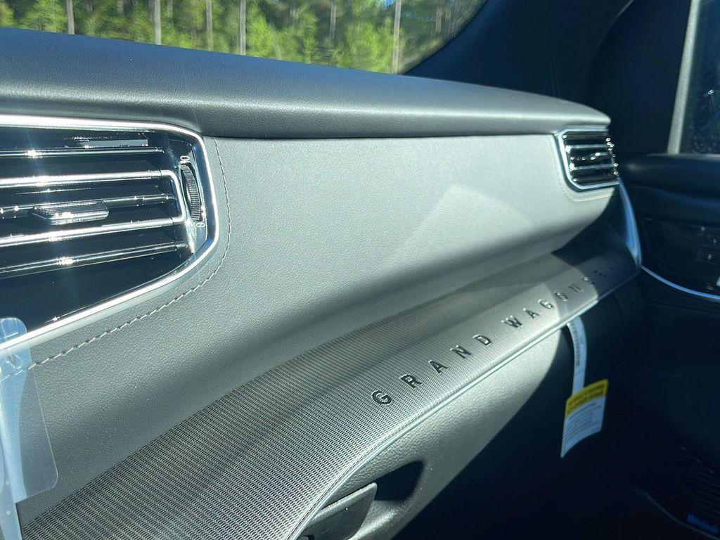 new 2026 Jeep Grand Wagoneer car, priced at $92,271