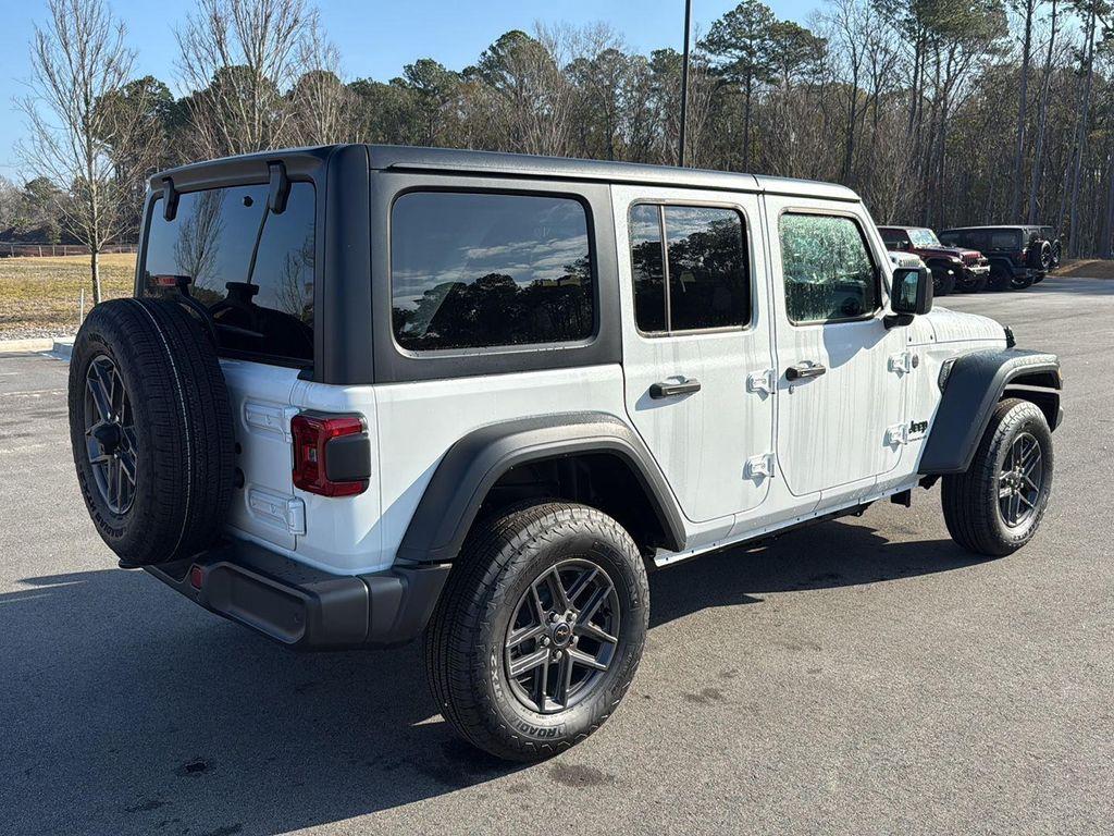 new 2025 Jeep Wrangler car, priced at $41,175