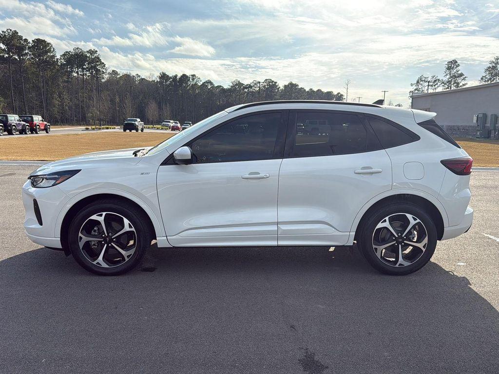 used 2023 Ford Escape car, priced at $24,450