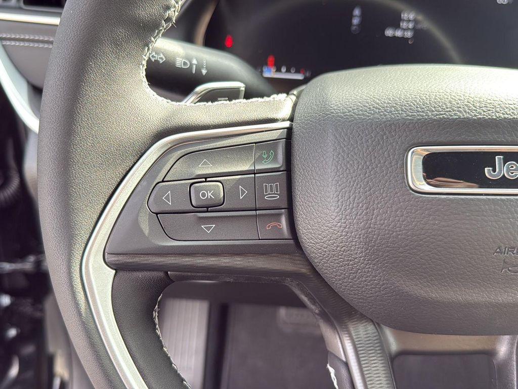 new 2025 Jeep Grand Cherokee L car, priced at $41,375