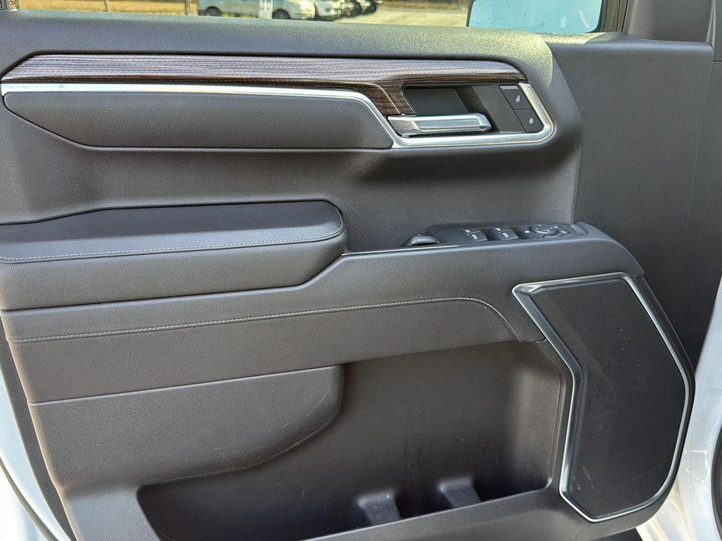 used 2022 Chevrolet Silverado 1500 car, priced at $33,997