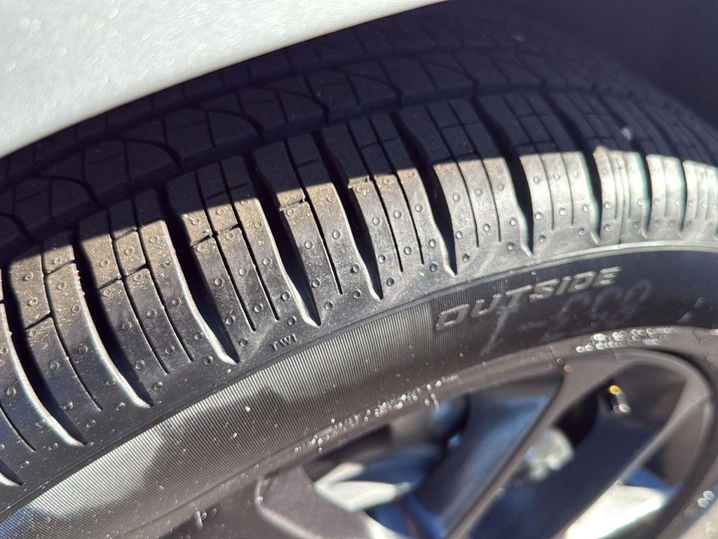 new 2026 Chrysler Pacifica car, priced at $43,655