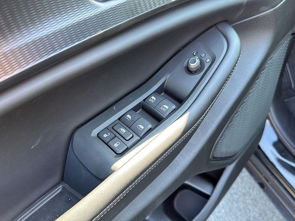 new 2025 Jeep Grand Cherokee car, priced at $36,125