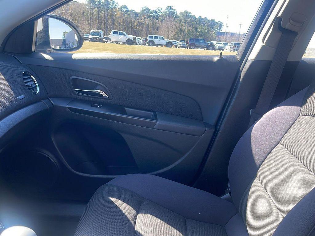 used 2013 Chevrolet Cruze car, priced at $7,598
