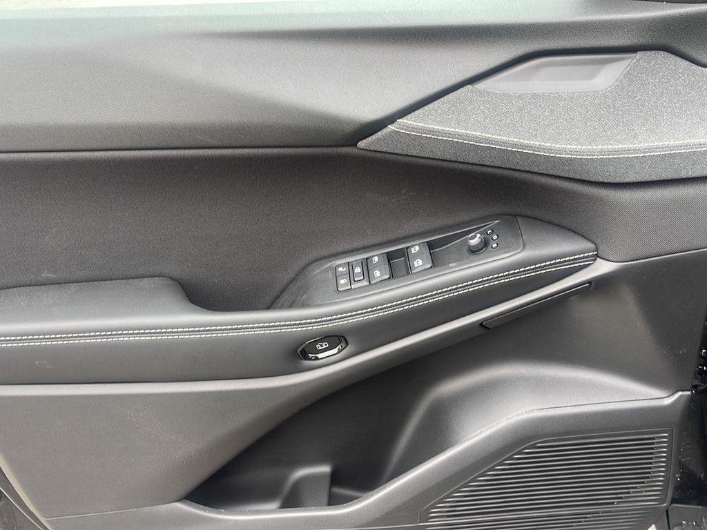 new 2026 Jeep Cherokee car, priced at $38,270