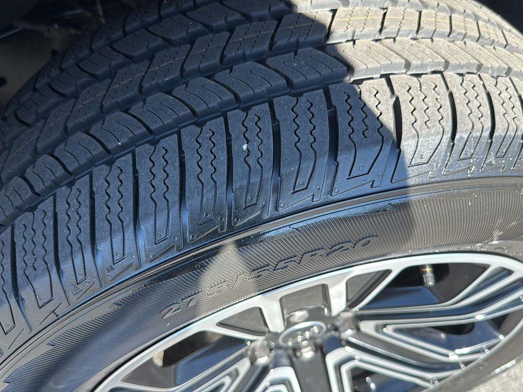 new 2026 Jeep Grand Wagoneer car, priced at $73,250