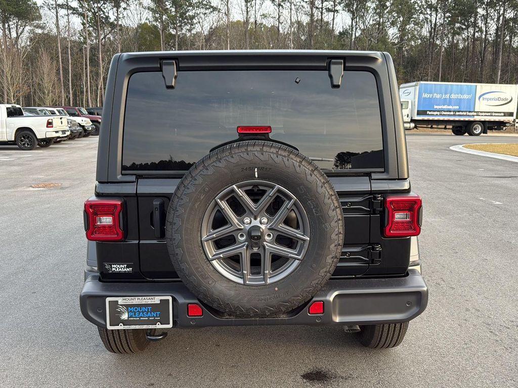 new 2025 Jeep Wrangler car, priced at $41,770
