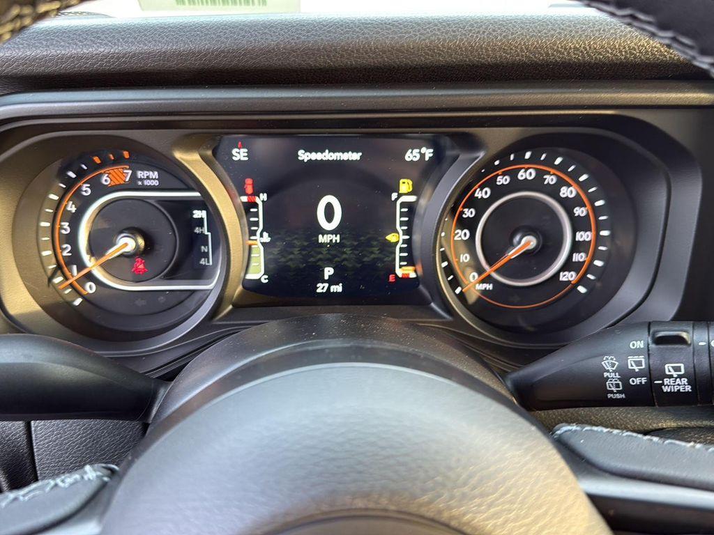 new 2025 Jeep Wrangler car, priced at $41,770