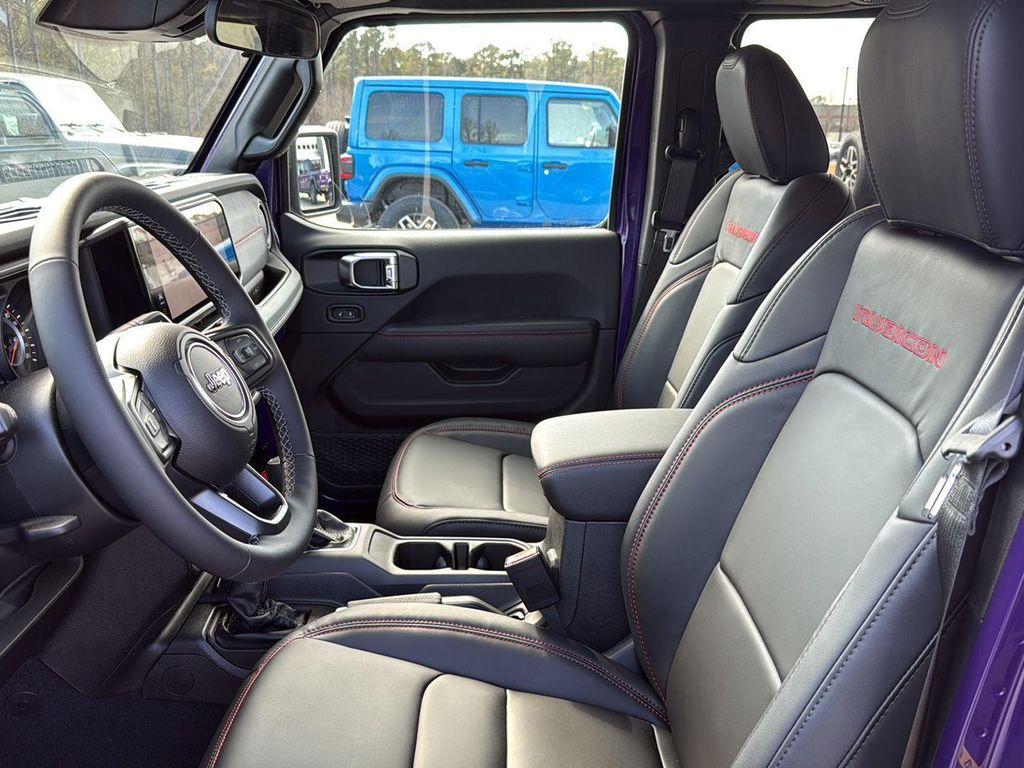 new 2026 Jeep Gladiator car, priced at $59,995