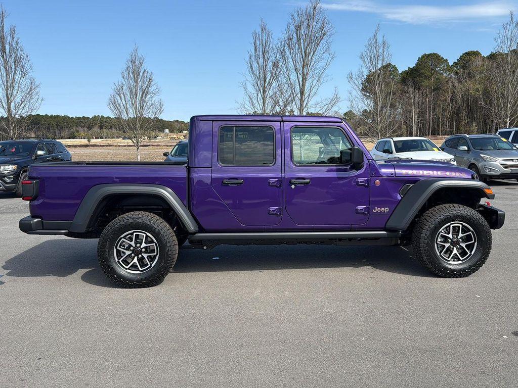new 2026 Jeep Gladiator car, priced at $59,995