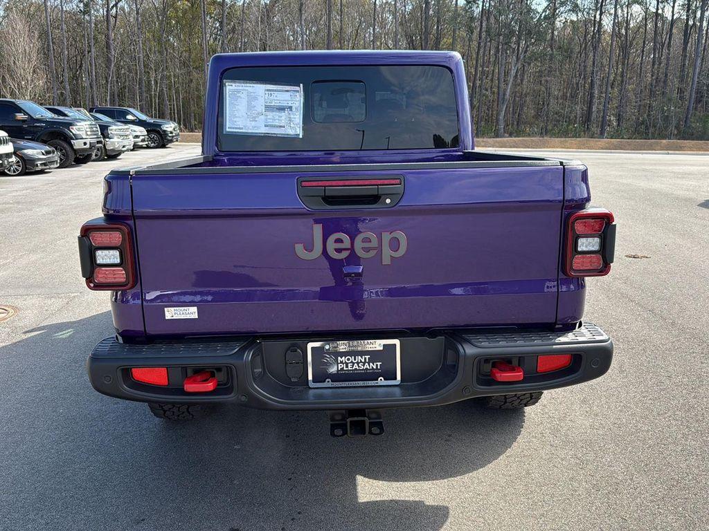new 2026 Jeep Gladiator car, priced at $59,995