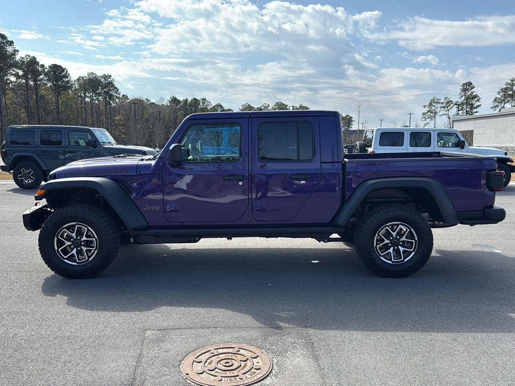 new 2026 Jeep Gladiator car, priced at $59,995