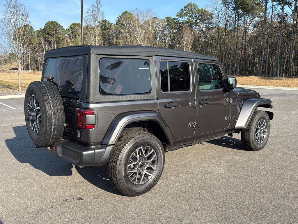 new 2025 Jeep Wrangler car, priced at $40,725