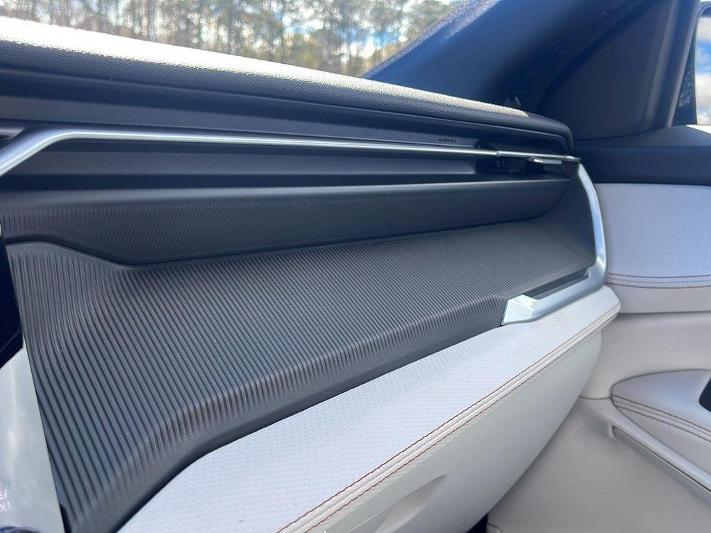 new 2026 Jeep Cherokee car, priced at $44,315