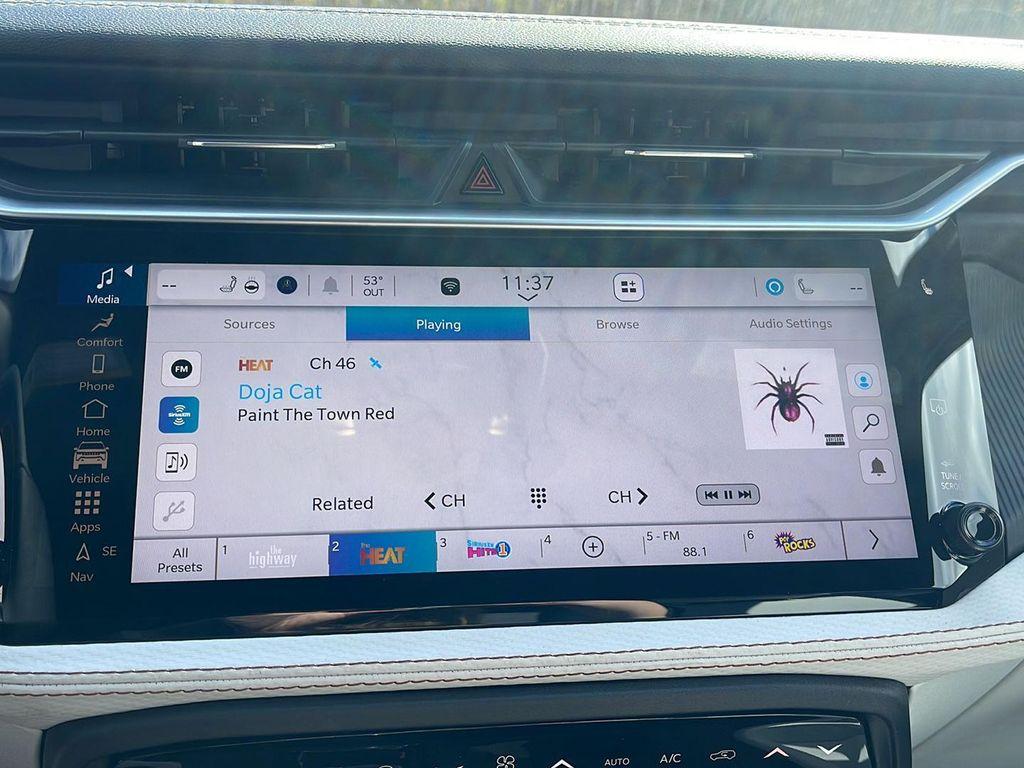 new 2026 Jeep Cherokee car, priced at $44,315