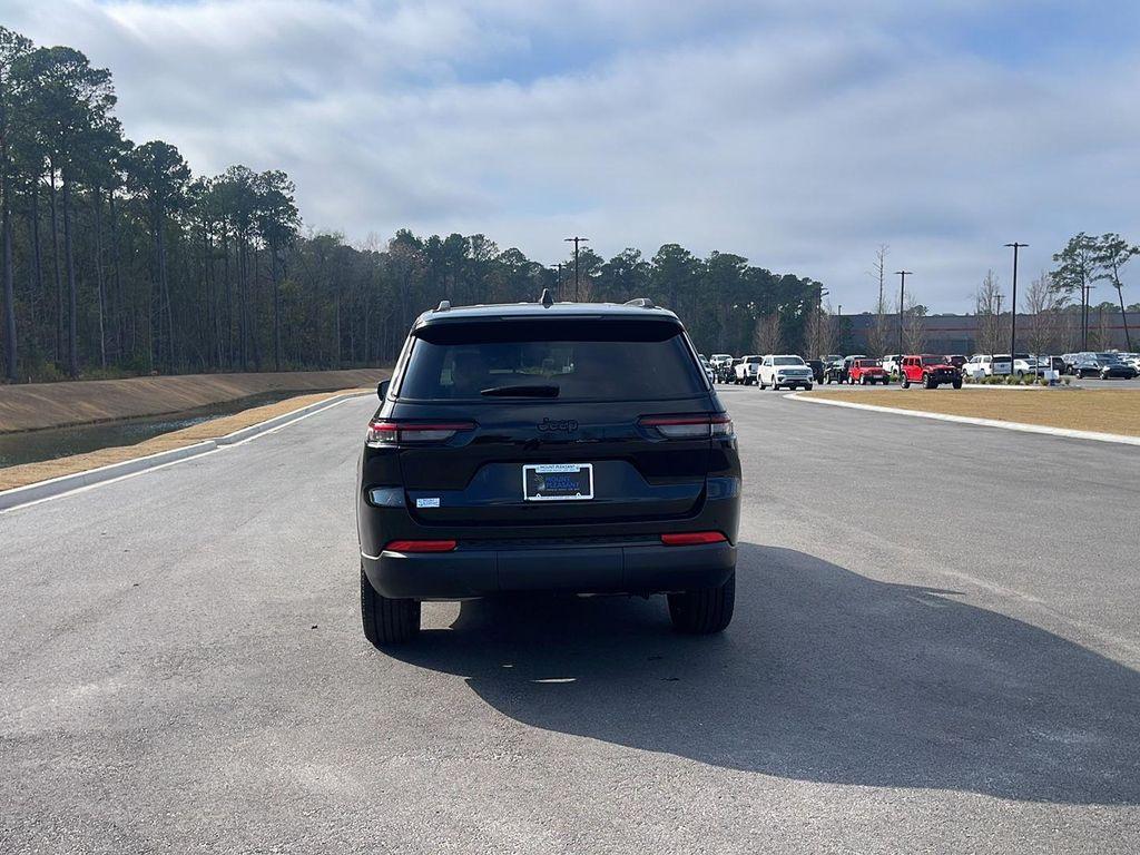 new 2025 Jeep Grand Cherokee L car, priced at $39,875