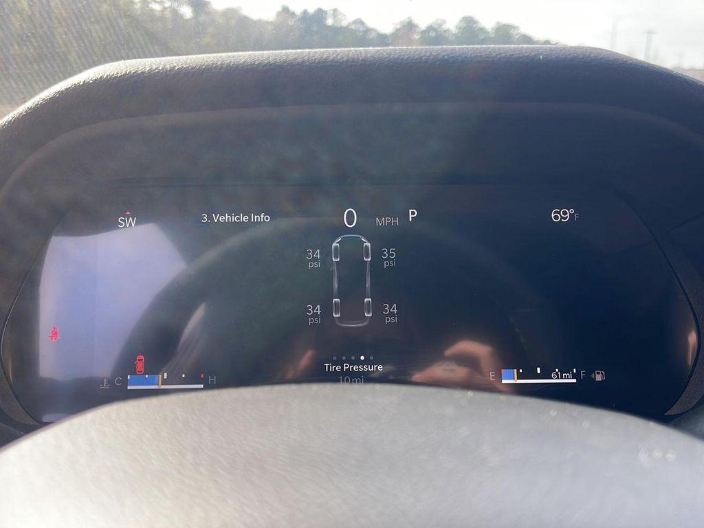 new 2025 Jeep Grand Cherokee L car, priced at $39,875