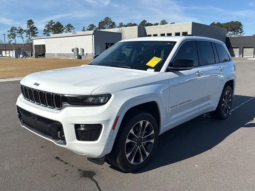 used 2022 Jeep Grand Cherokee car