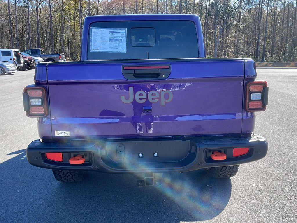 new 2026 Jeep Gladiator car, priced at $62,985