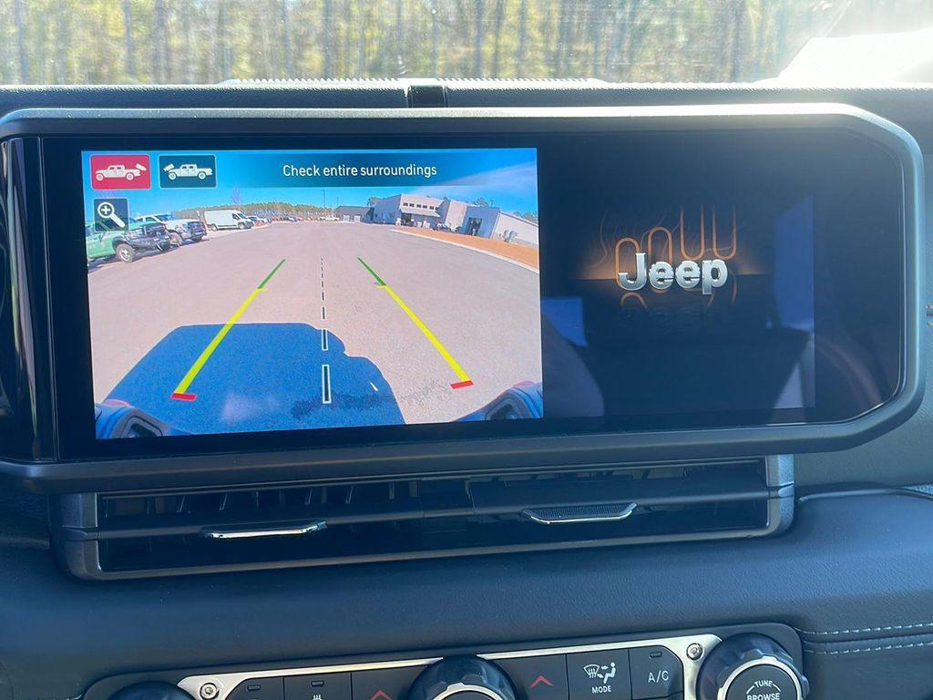 new 2026 Jeep Gladiator car, priced at $62,985