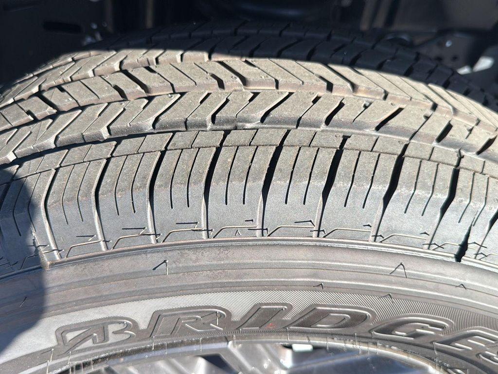 new 2025 Jeep Gladiator car, priced at $37,360