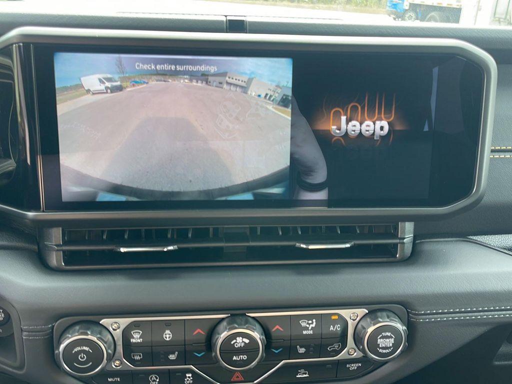 new 2026 Jeep Wrangler car, priced at $51,668