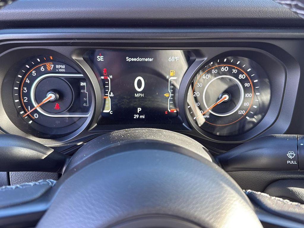 new 2025 Jeep Gladiator car, priced at $52,935